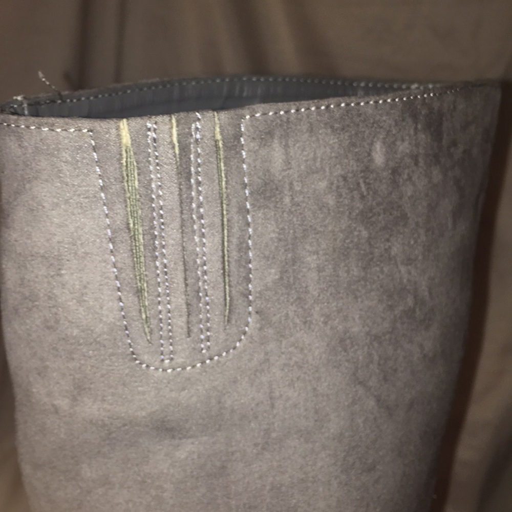 Leila Stone boots - Picture 5 of 6